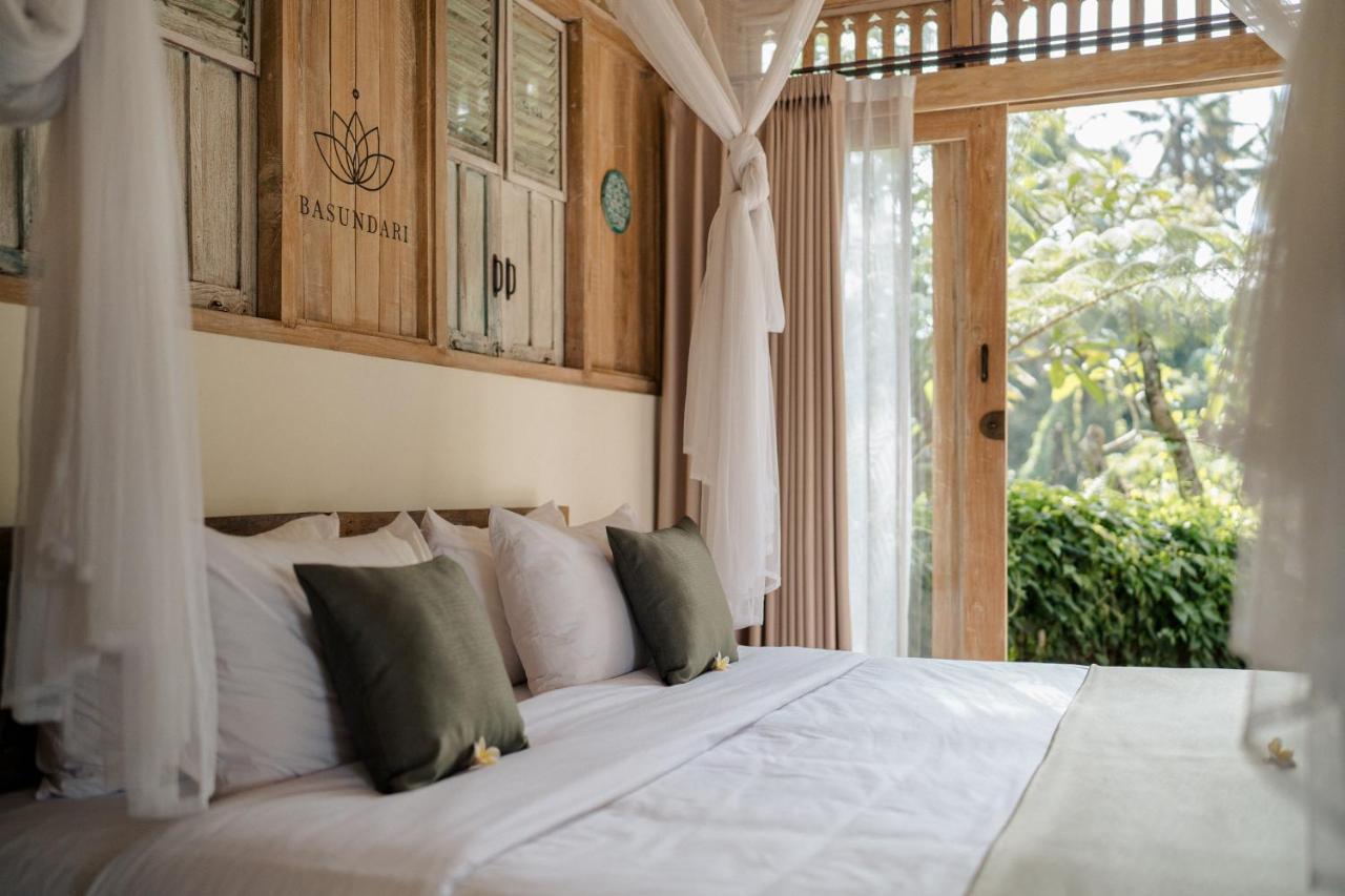 Basundari Retreat Ubud Hotel Exterior photo